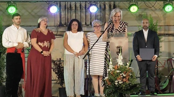 Homenaje a Manuel Pinilla en el acto inaugural de la Fiesta de la Vendimia y Velá de la Coronada