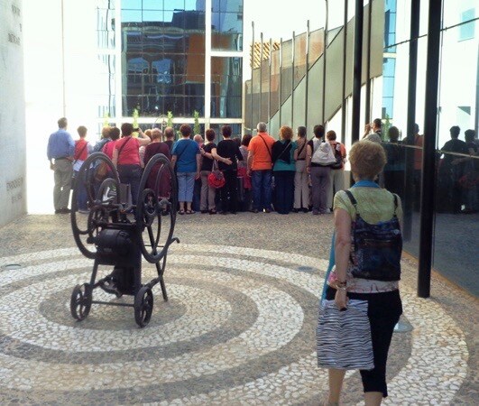 Grupo de visitantes en el Museo de Villafranca, durante este pasado verano.