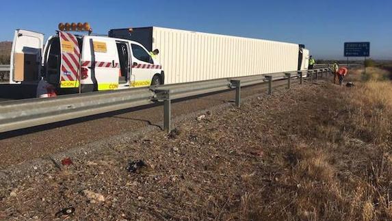 El accidente ha provocado retenciones en la A-66. 