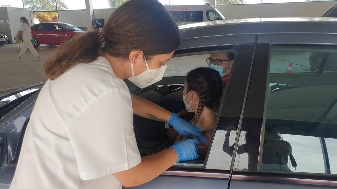 Los niños y jóvenes han recibido su dosis vacunal contra el covid esta semana. 