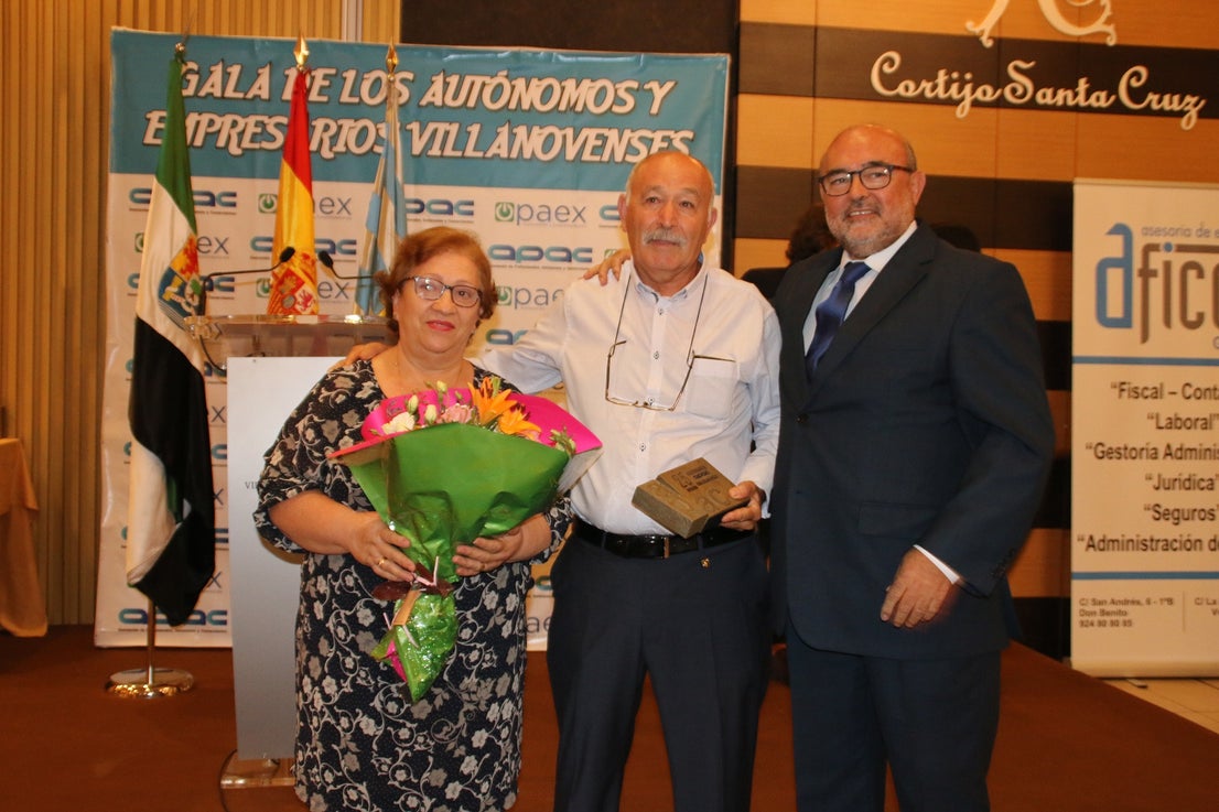 La Gala del Autónomo y Empresa Villanovense reconoció el esfuerzo del último año. 