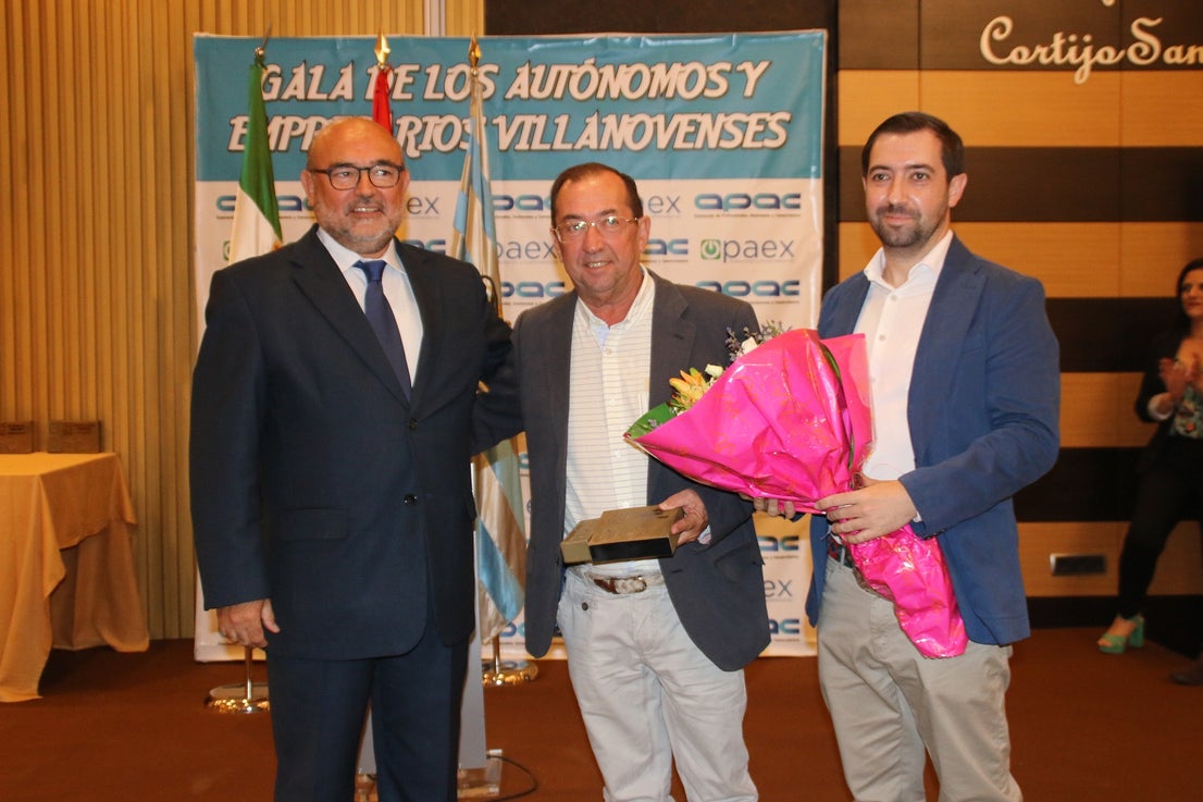 La Gala del Autónomo y Empresa Villanovense reconoció el esfuerzo del último año. 