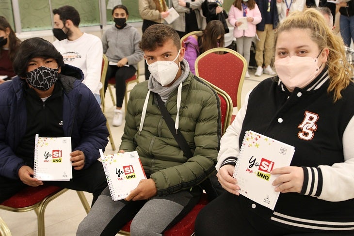 Componentes de la mesa de votación en Villanueva de la Serena. 