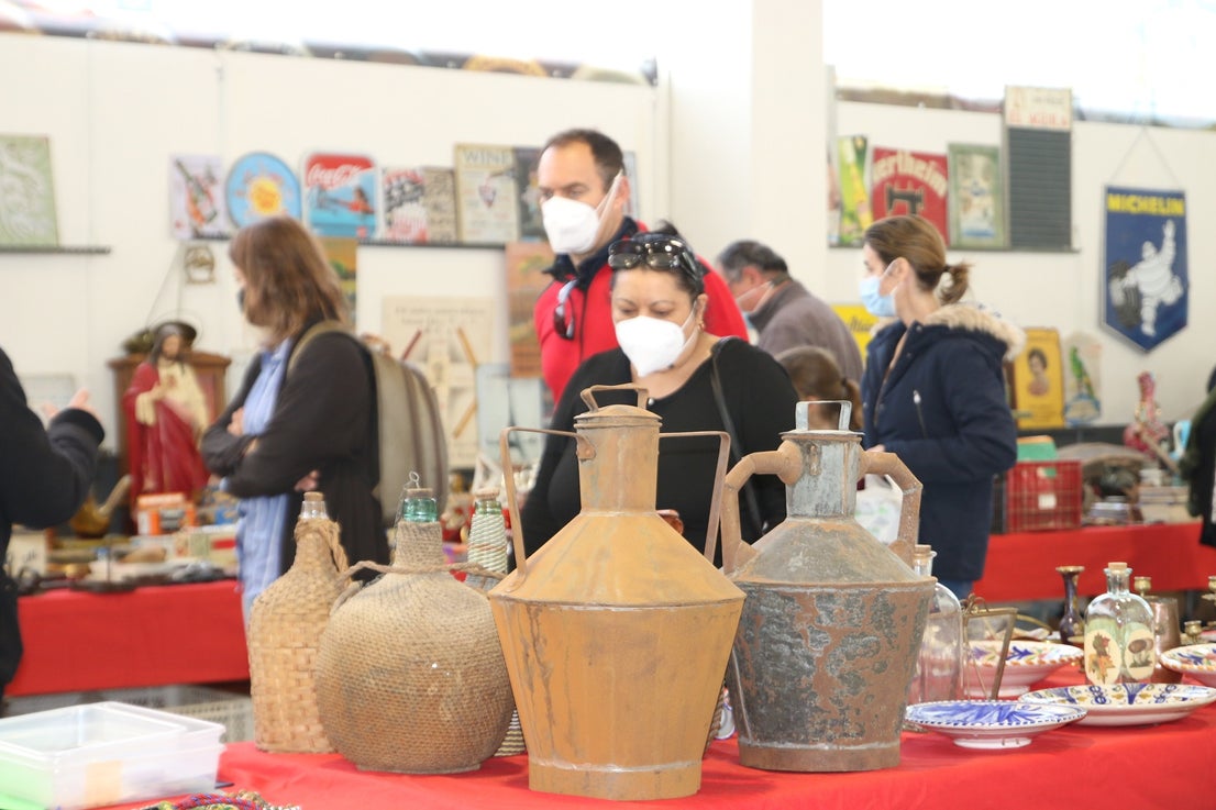 Visitantes en la XI Feria Internacional del Coleccionismo. 