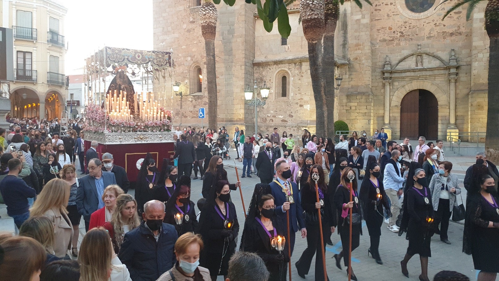 Celebración de las procesiones del Jueves Santo en Villanueva de la Serena.