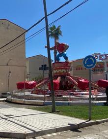 Imagen secundaria 2 - Atracciones instaladas en el barrio Cruz del Río. 