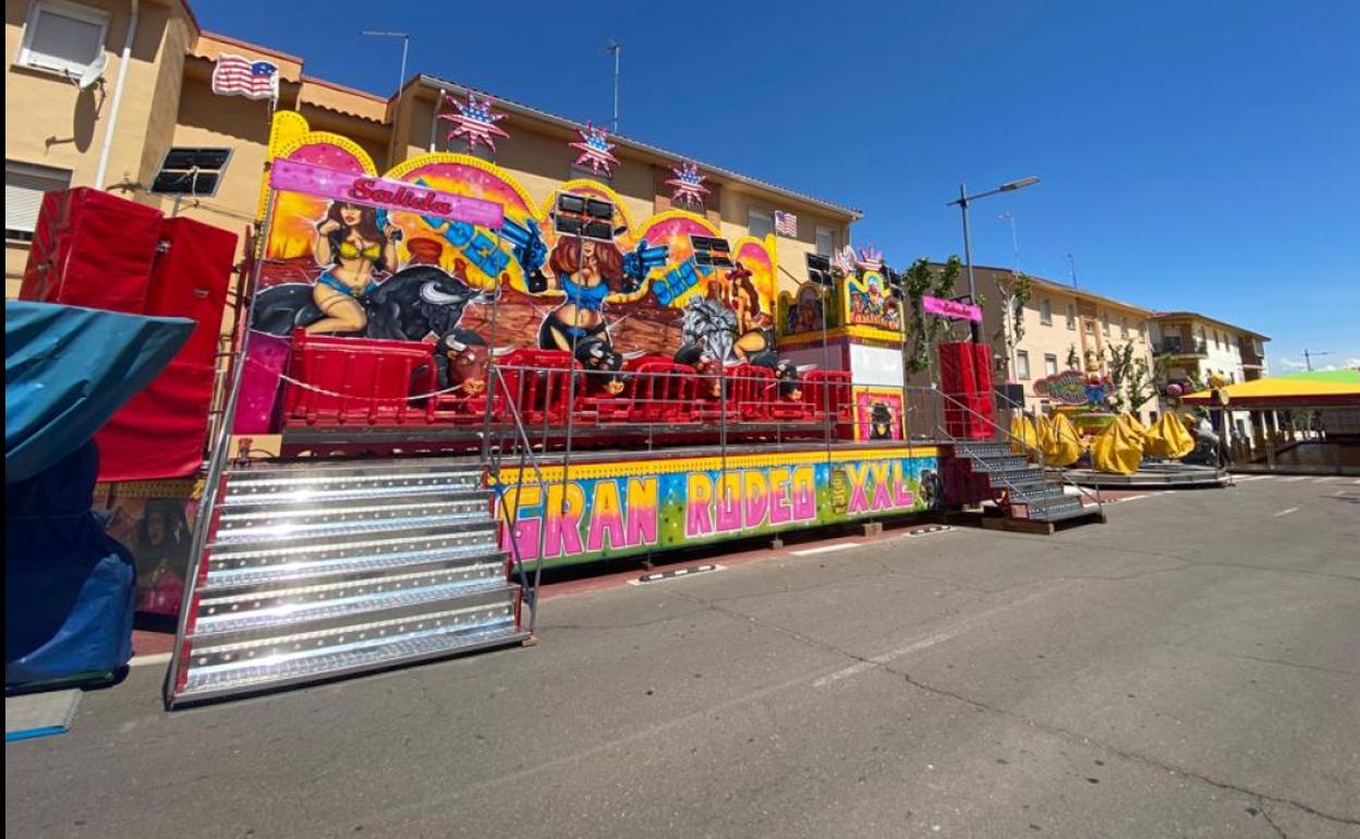 El barrio Cruz del Río se prepara para vivir las Fiestas de la Santa Cruz