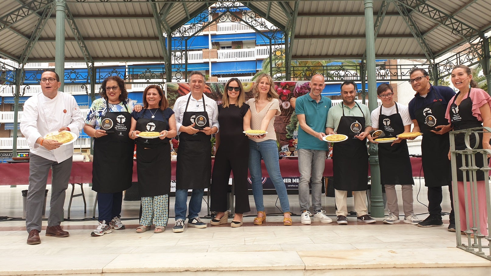 La Feria de la Tortilla atrajo a mayores y pequeños para degustar este manjar. 