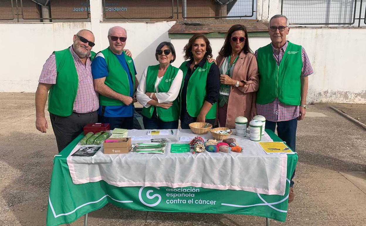 La AECC de Villanueva se suma a las actividades en la lucha contra el cáncer de mama