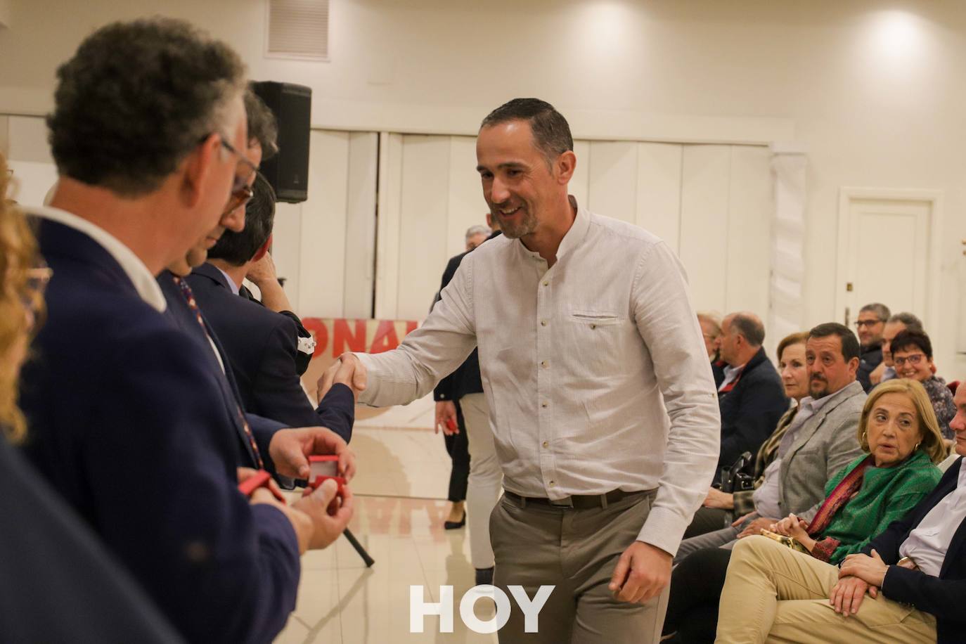 Los protagonistas fueron los donantes de sangre que recibieron distinciones por sus numerosas aportaciones. 