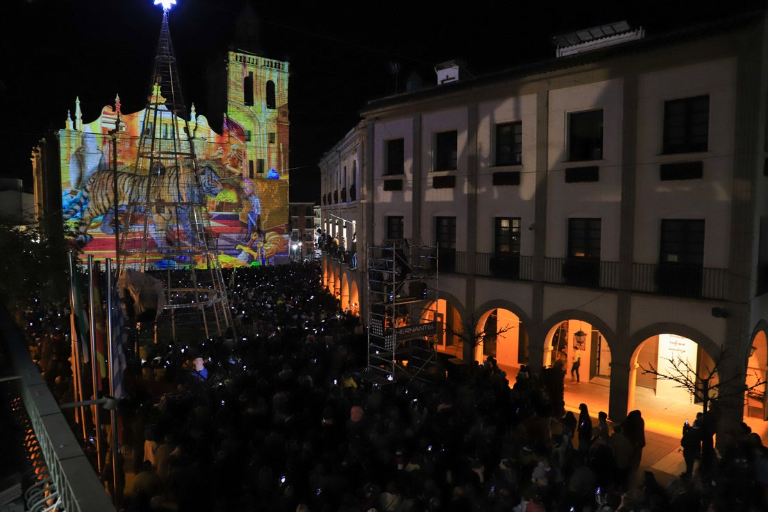 Villanueva de la Serena enciende su Navidad. 