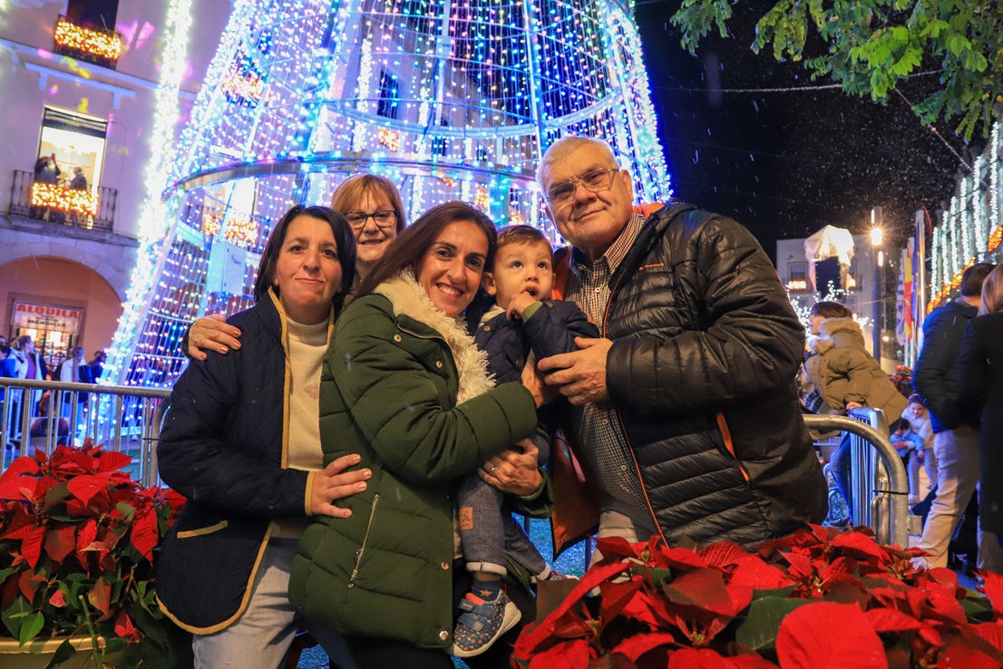 Villanueva de la Serena enciende su Navidad. 