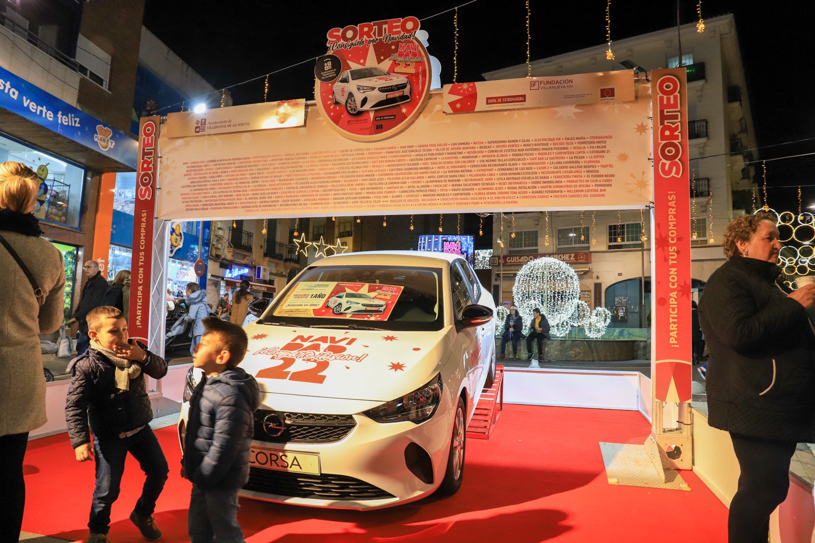 Villanueva de la Serena enciende su Navidad. 