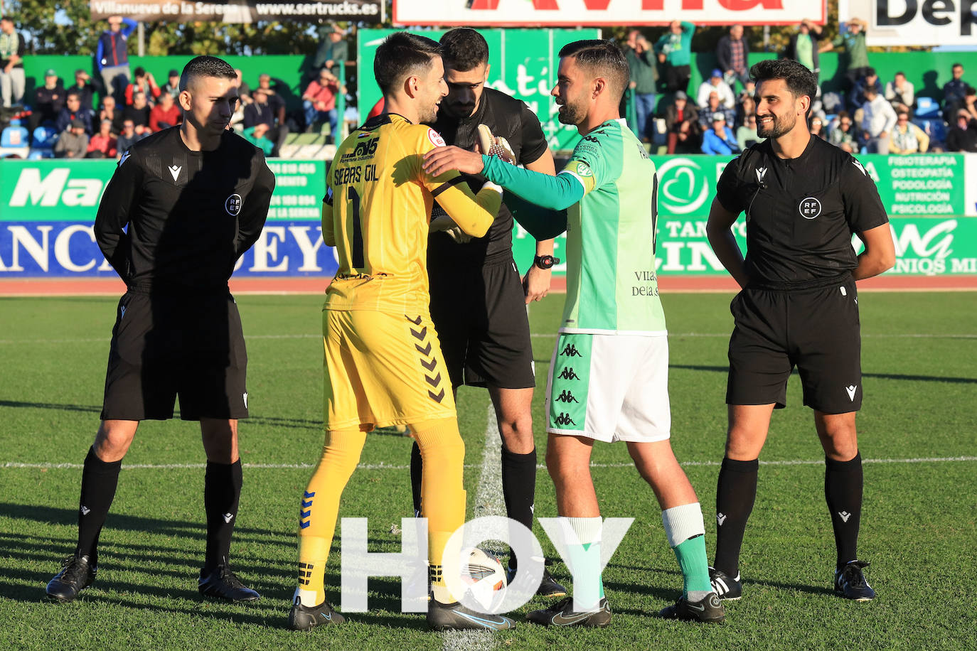 El Don Benito se llevó el derbi con un solitario gol de Pablo Rodríguez. 