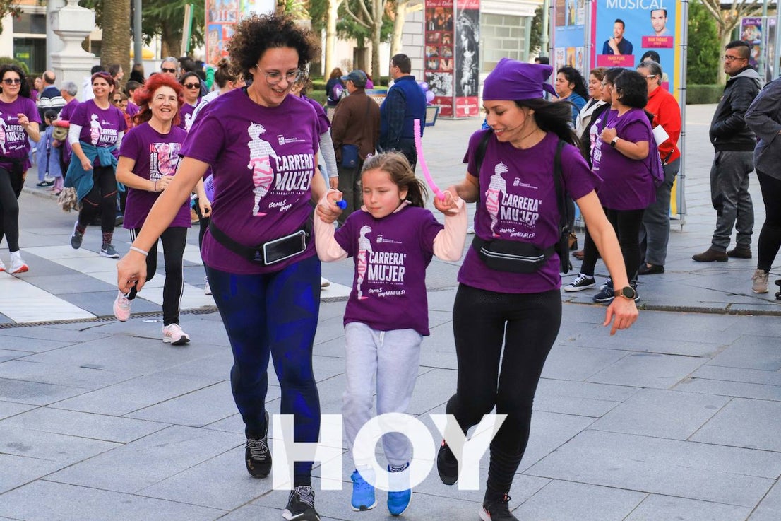 Villanueva celebra su 17ª Carrera de la Mujer