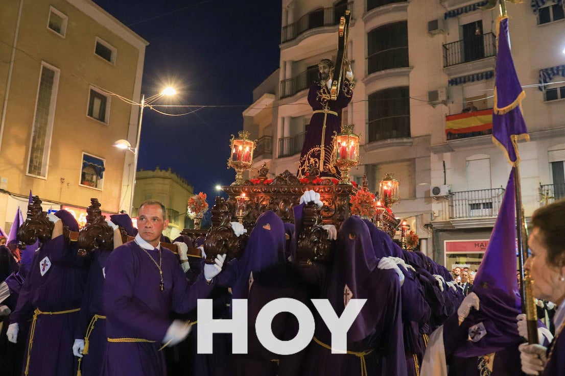 Villanueva arropa las procesiones de Semana Santa