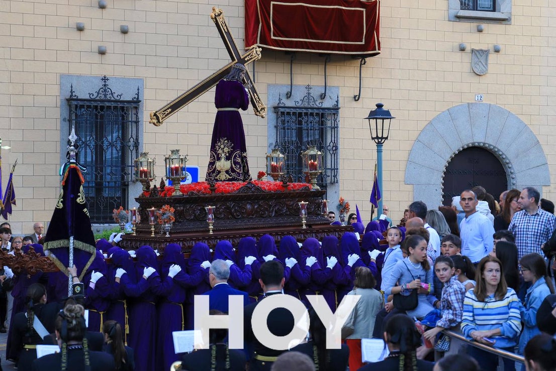 Villanueva arropa las procesiones de Semana Santa
