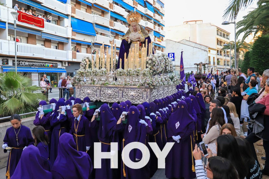 Villanueva arropa las procesiones de Semana Santa
