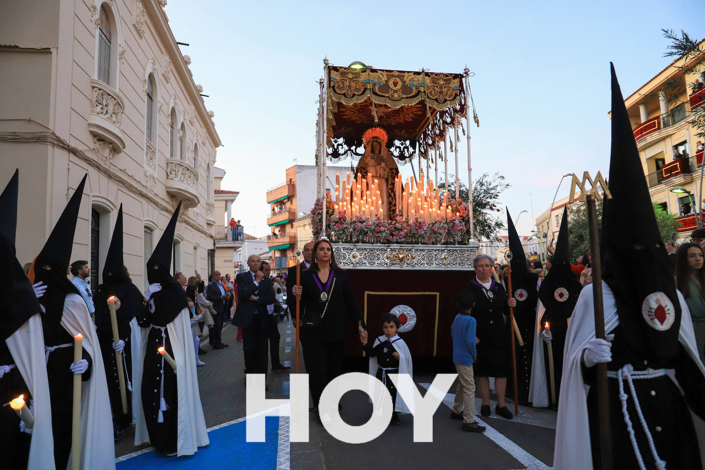 Villanueva arropa las procesiones de Semana Santa