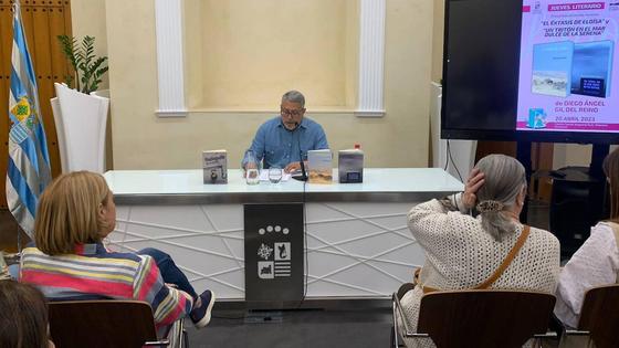 El escritor Ángel Gil del Reino culmina su 'Trilogía de las casualidades'