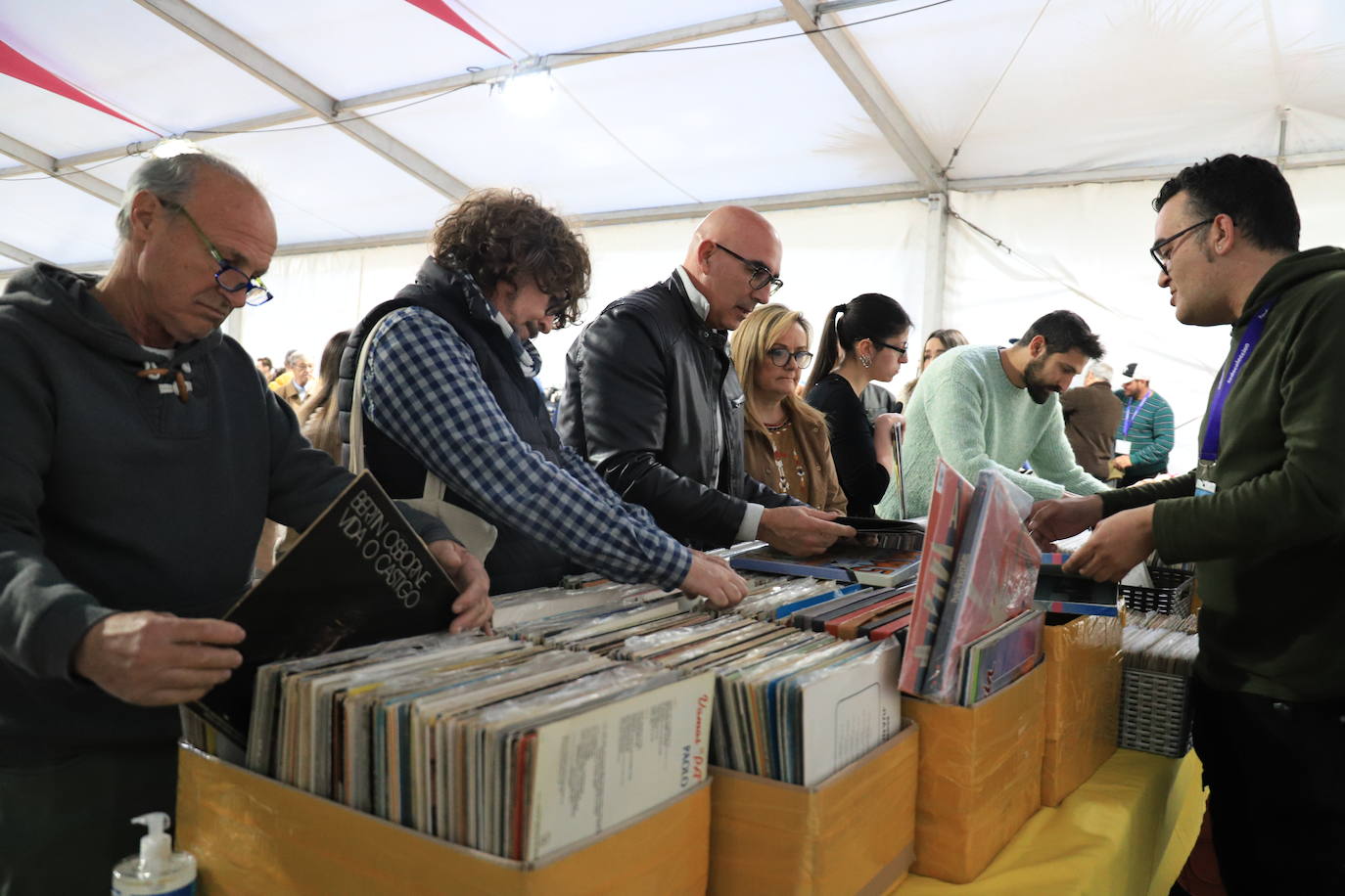 El pabellón Juan Hidalgo congrega a miles de personas en esta 12ª edición. 