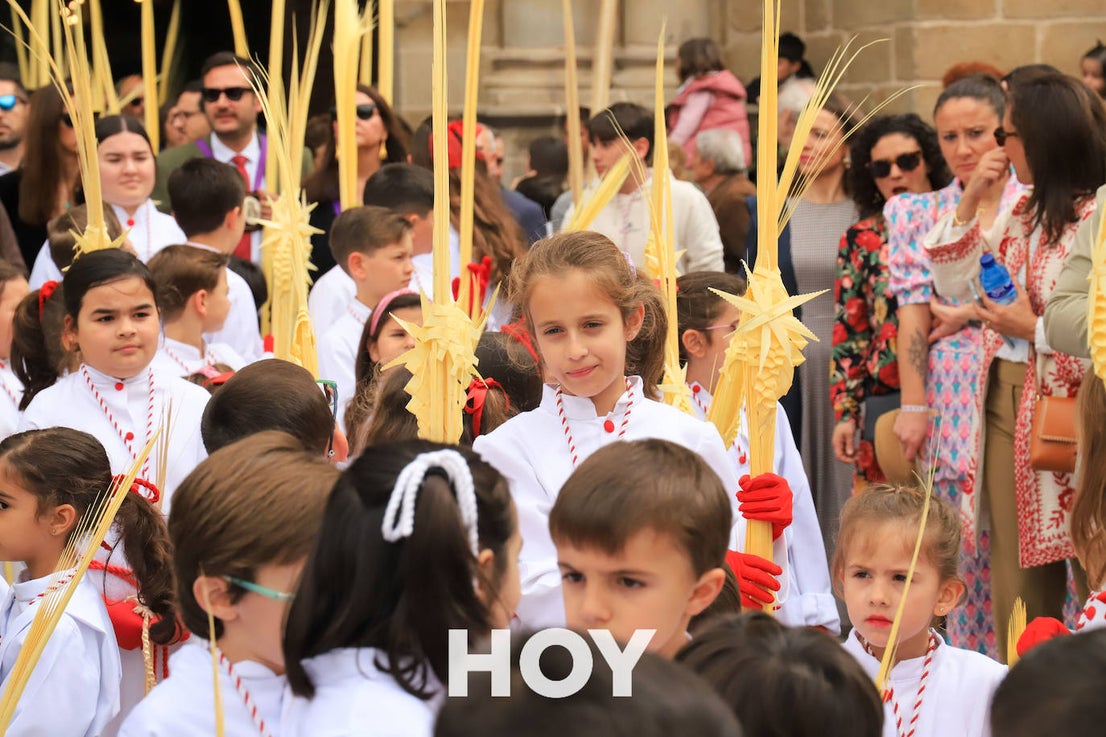 La Guapa y la Borriquita dan inicio a la Semana Santa villanovense