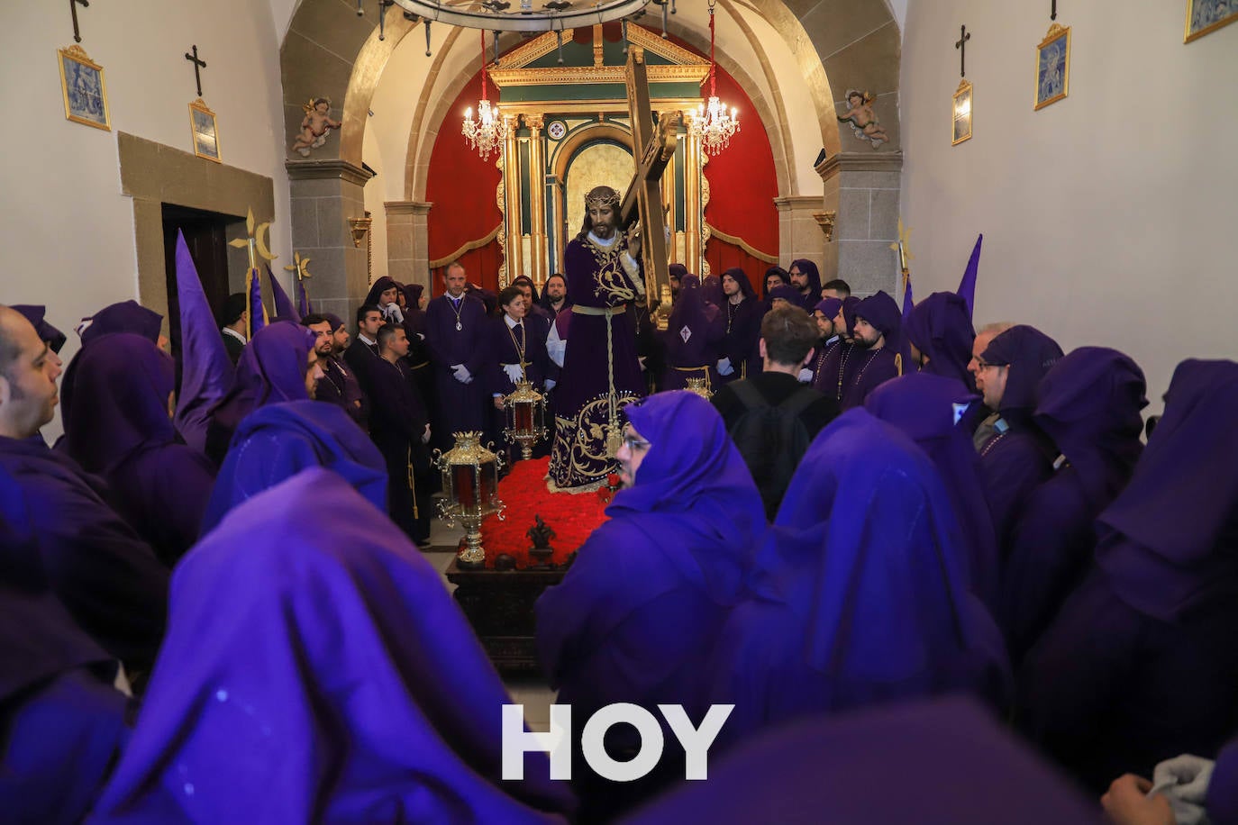 Excepcional Jueves Santo con el Nazareno y la Virgen del Calvario