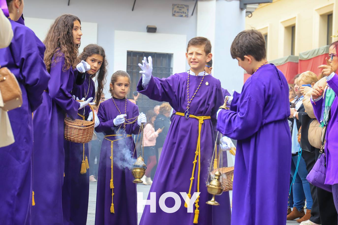 Excepcional Jueves Santo con el Nazareno y la Virgen del Calvario