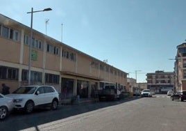 Educación descarta crear una segunda línea en El Pilar