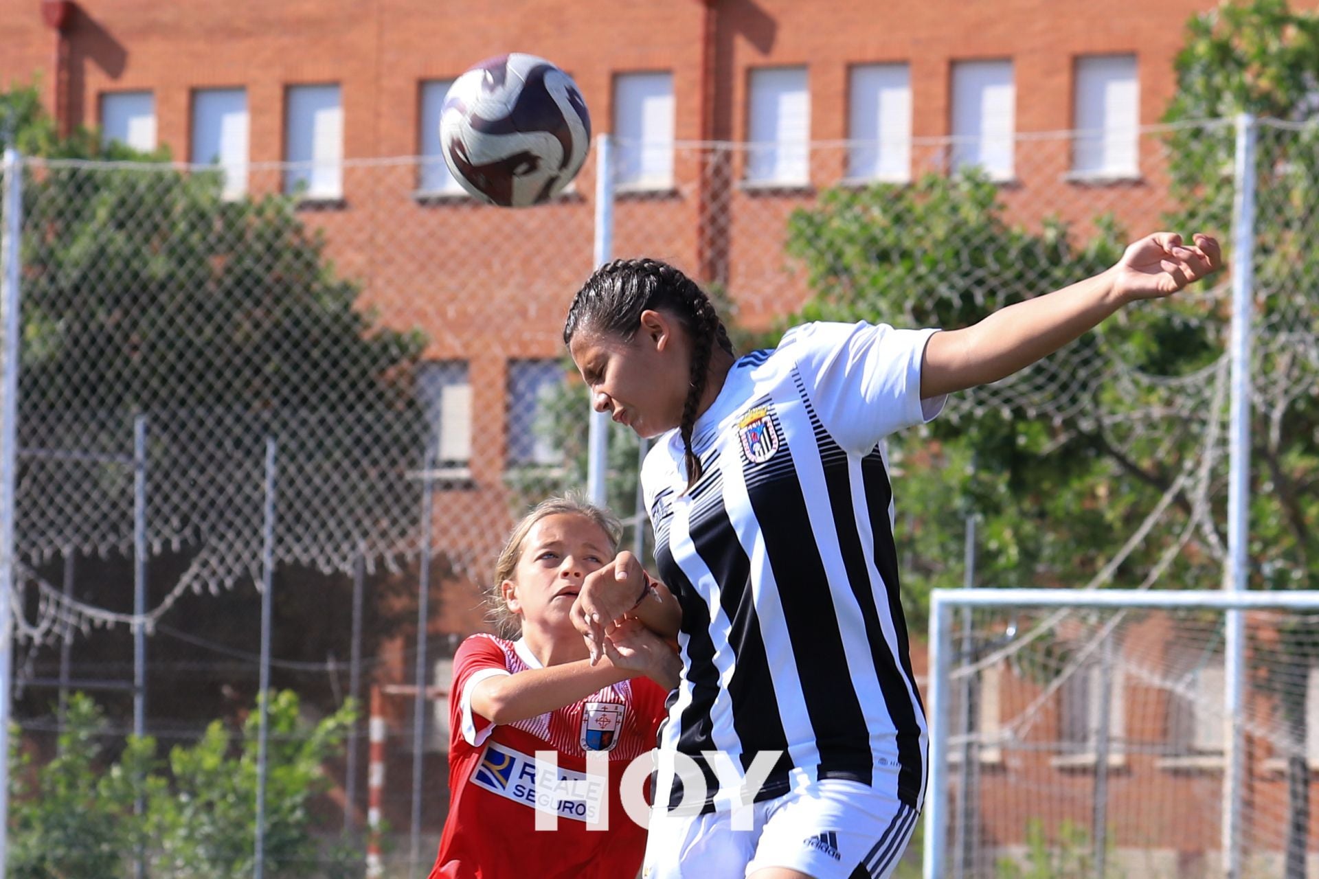 La Seronas Cup se afianza como gran torneo de fútbol femenino