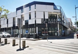 Estado actual del edificio del Mercado de Abastos.