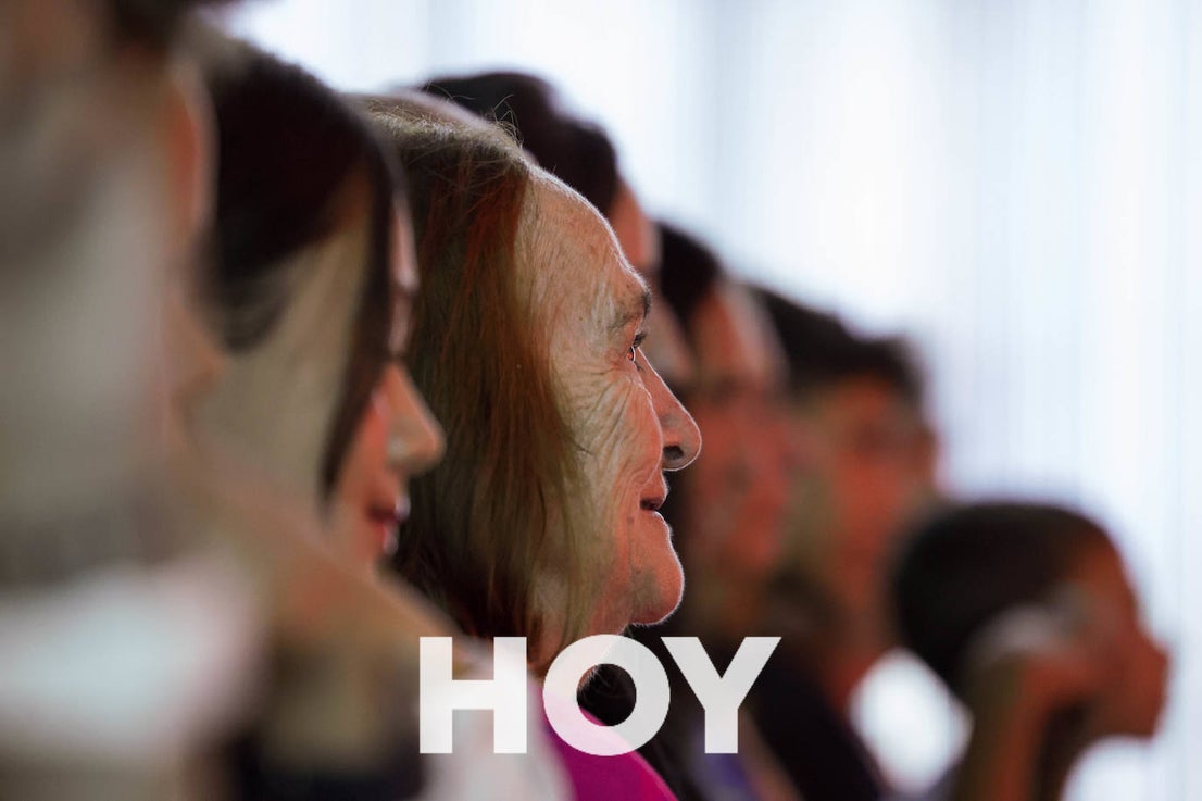 Pilar Santisteban recibe la Medalla de Villanueva