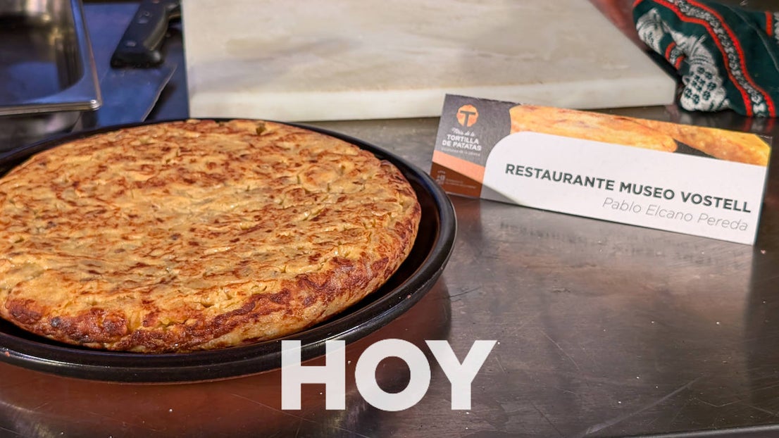 Ocho cocineros extremeños buscaron en Villanueva la mejor tortilla de patatas