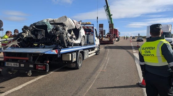 Fallece un hombre de 47 años en un accidente en el acceso a la autovía EX-A2