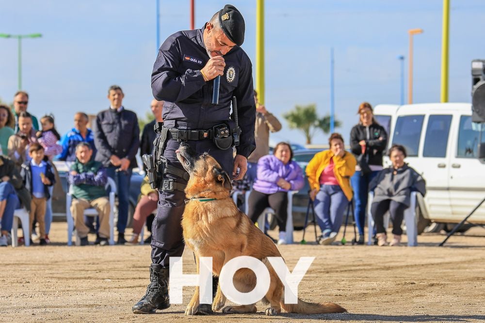La Policía Local presume de su Unidad Canina en su 175º aniversario