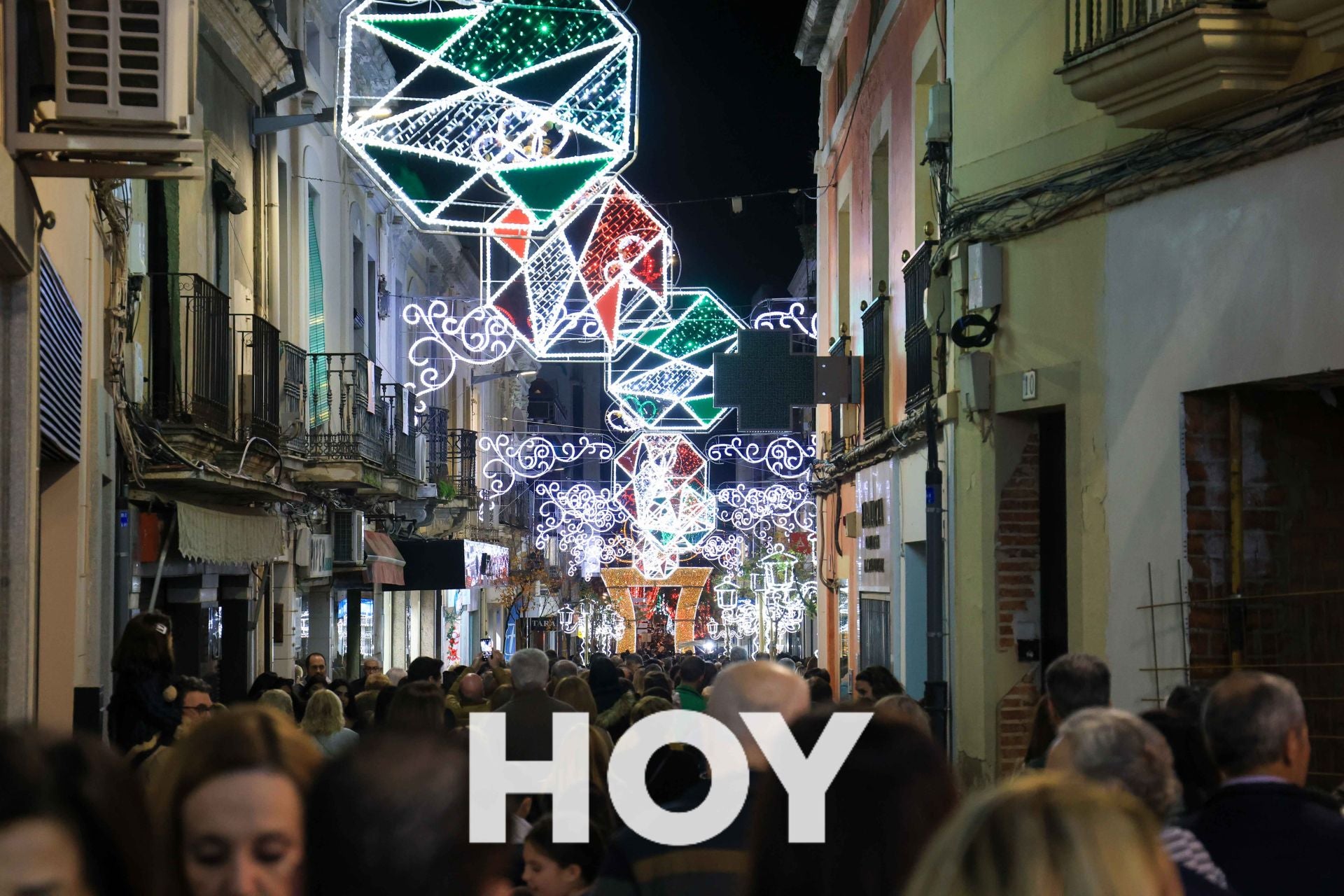 Villanueva enciende la Navidad extremeña