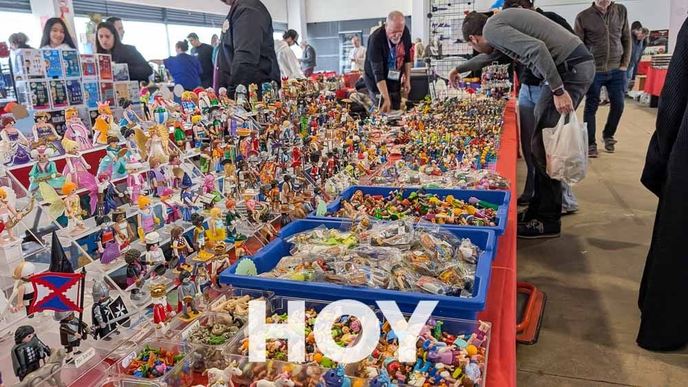 Gran ambiente en la Feria de Coleccionismo
