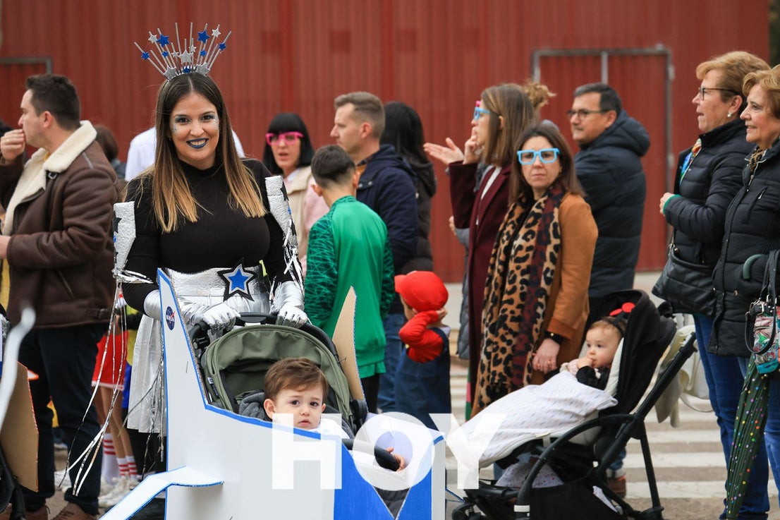 Algunas imágenes del desfile de carnaval en Villanueva