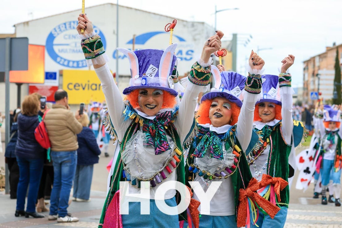 Algunas imágenes del desfile de carnaval en Villanueva