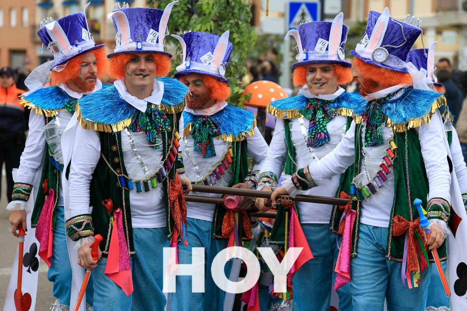 Algunas imágenes del desfile de carnaval en Villanueva