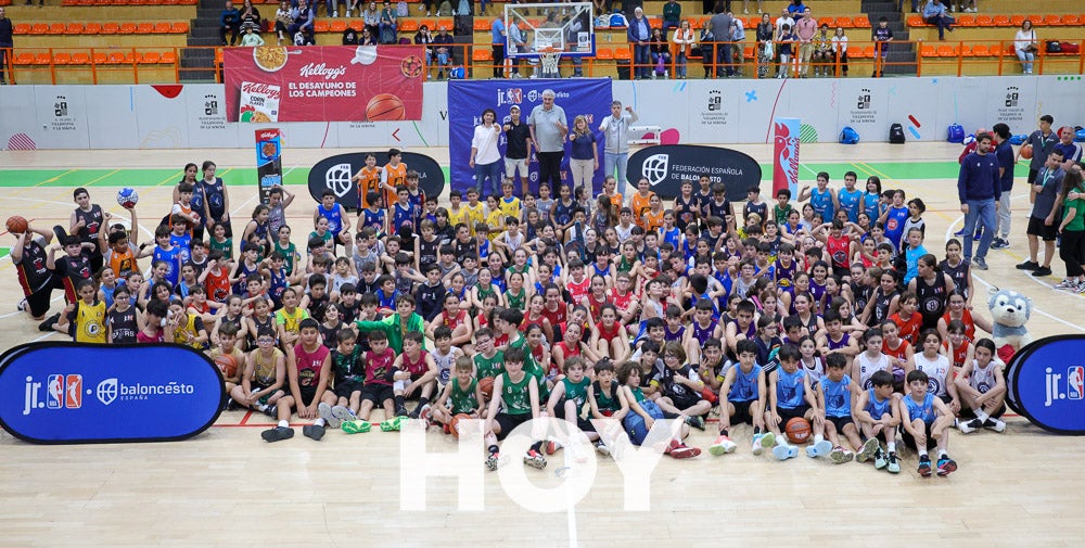 Los más pequeños juegan por un día en la NBA