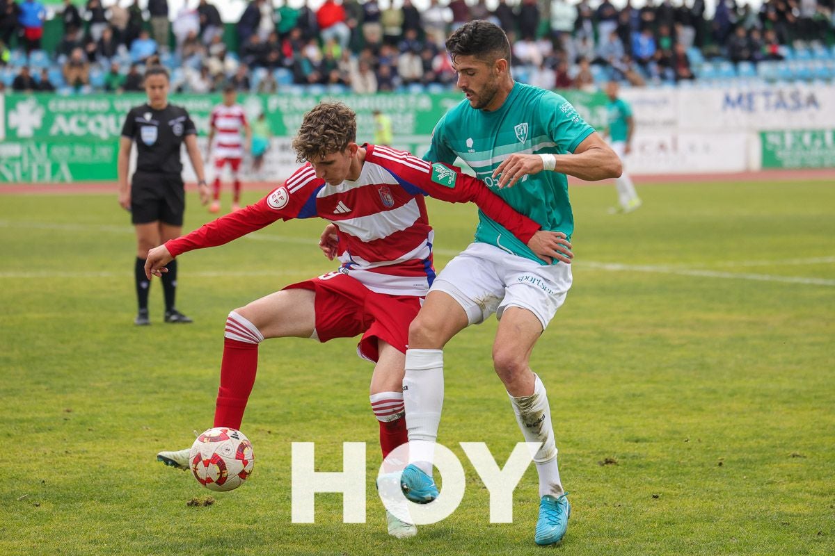 Imágenes del triunfo vital del Villanovense contra el Granada B