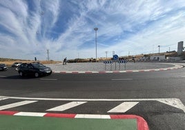 La rotonda de Las Arenas se abre tras un año de obras