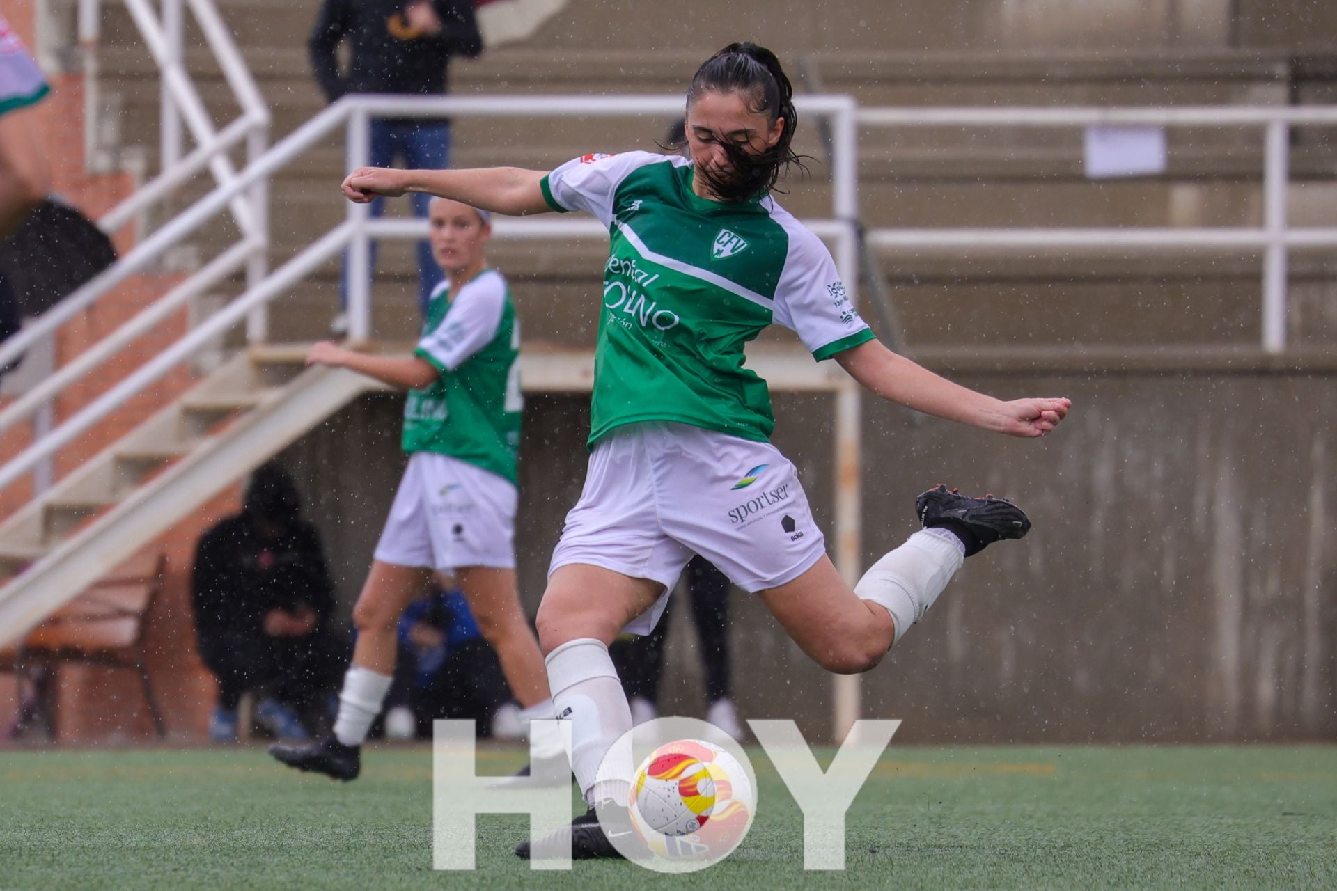 El Villanovense se estrena en casa con un empate