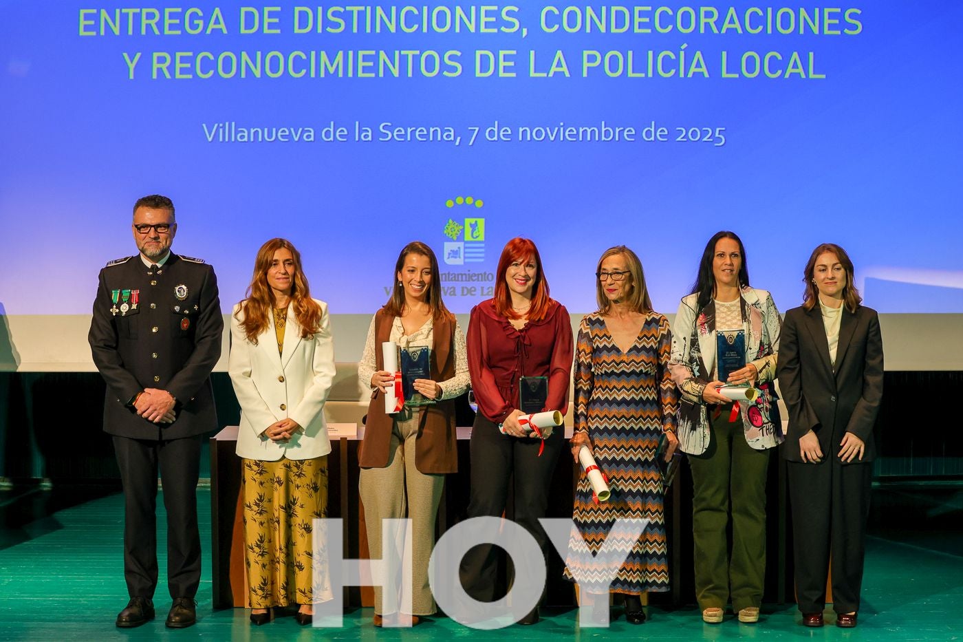 La Policía Local celebra su día con varias distinciones