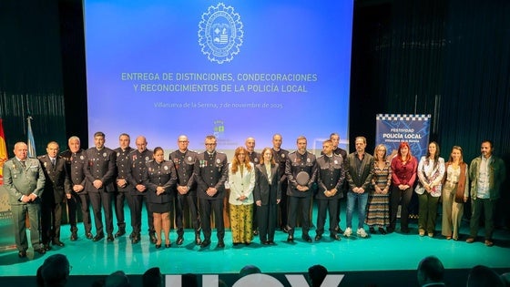 La Policía Local celebra su día con varias distinciones
