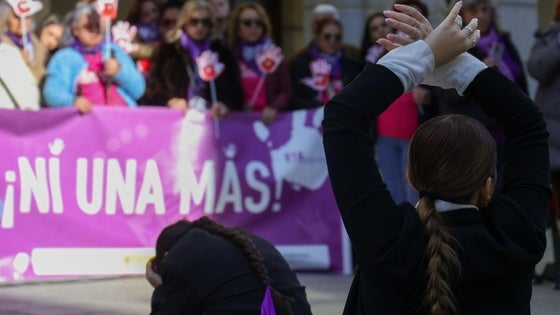 Imágenes del 25-N en Villanueva de la Serena