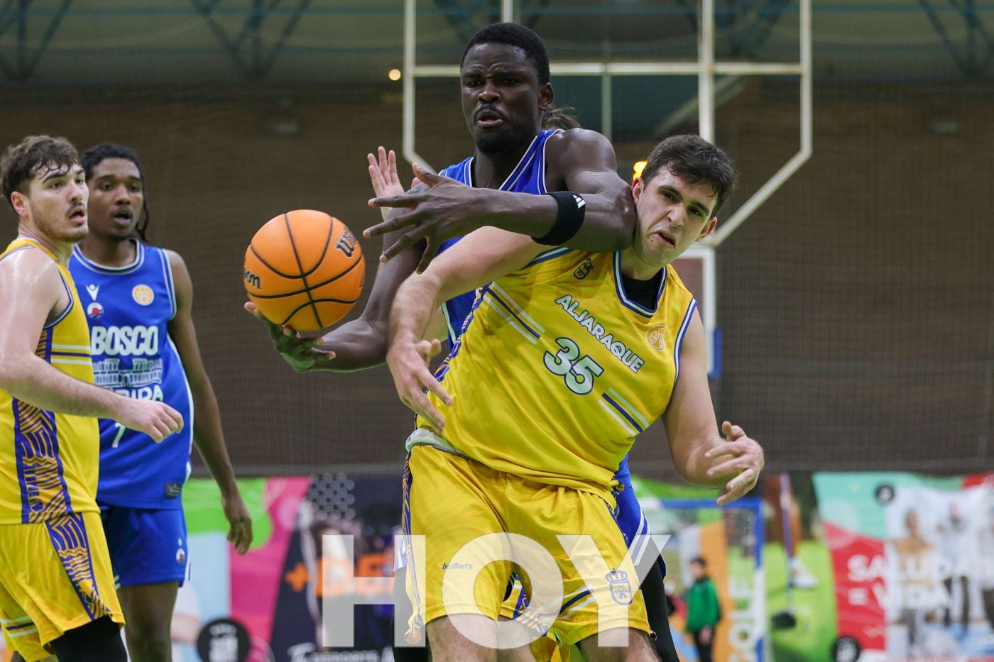 El CP Bosco se 'estrena' con victoria en el pabellón José Manuel Calderón