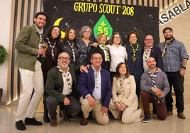 Ángel Pajuelo, el Grupo Scout 208 y la comisión lectora del Felipe Trigo, Sirenas de Oro 2026