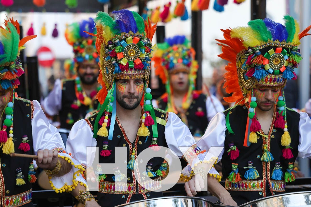 Fotos | Desfile de comparsas del Carnaval de Villanueva 2026 (II)
